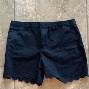 Scalloped banana republic shorts